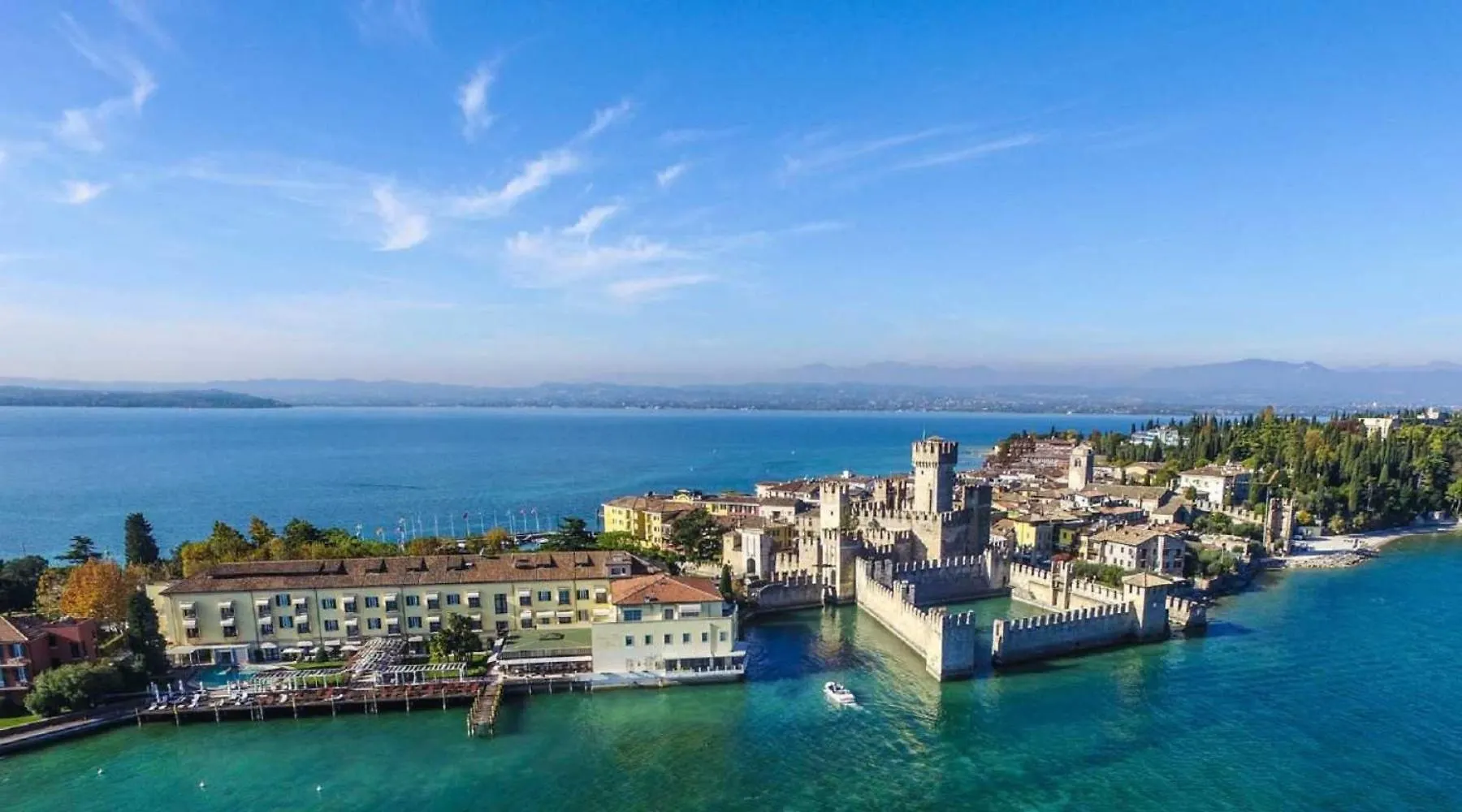 Harmony Lake Sirmione